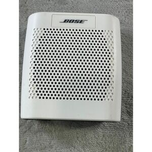 Bose SoundLink Color Bluetooth Portable Speaker White Model 415859